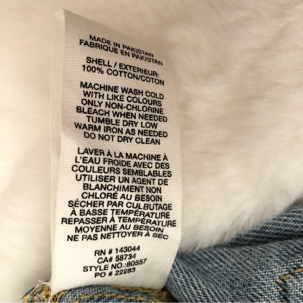 AVEC LES FILLES JEAN SHORTS SIZE 29 HIGH WAIST RAW HEM DISTRESSED NWT - Picture 9 of 14